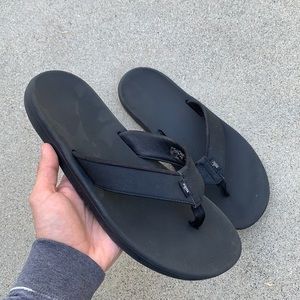 Nike sandals flip flops